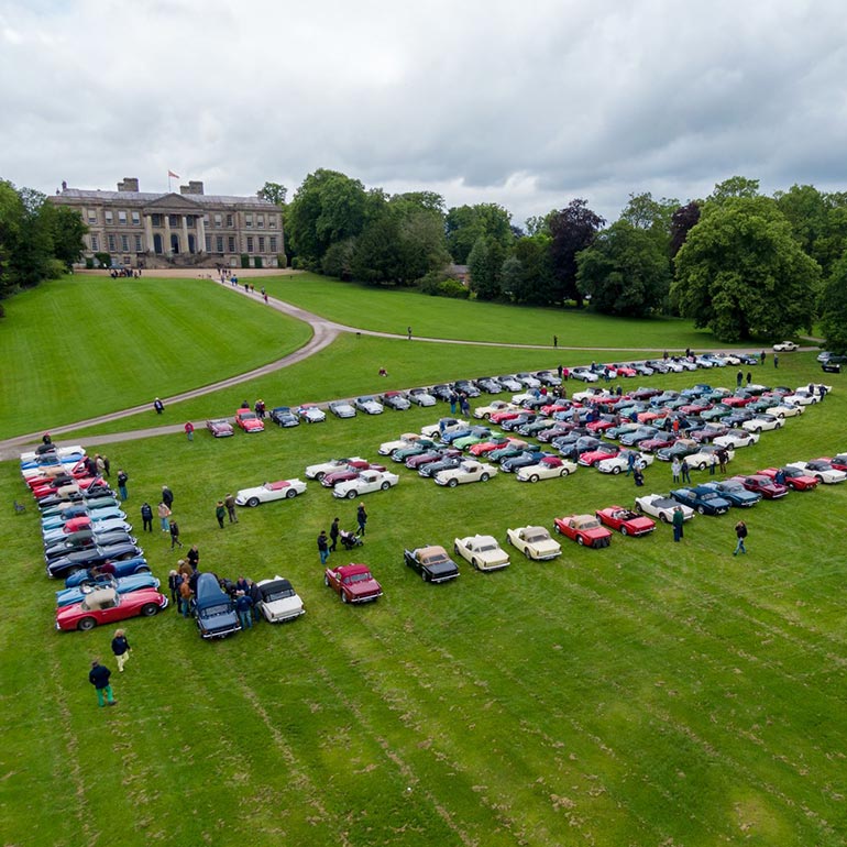 Motor show at Ragley